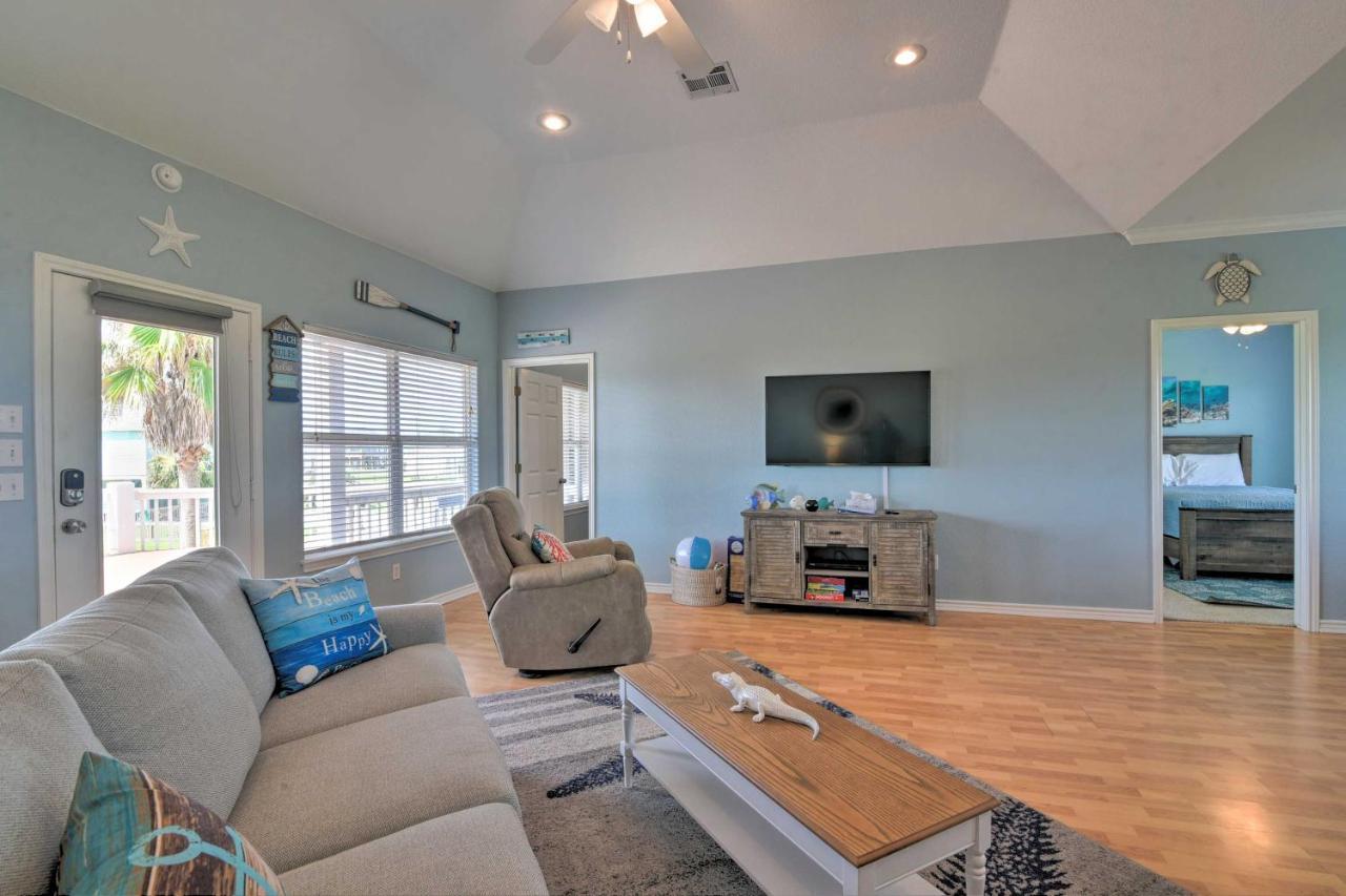 הוילה Bolivar Peninsula Bright Crystal Beach House, Walk To Coast! מראה חיצוני תמונה