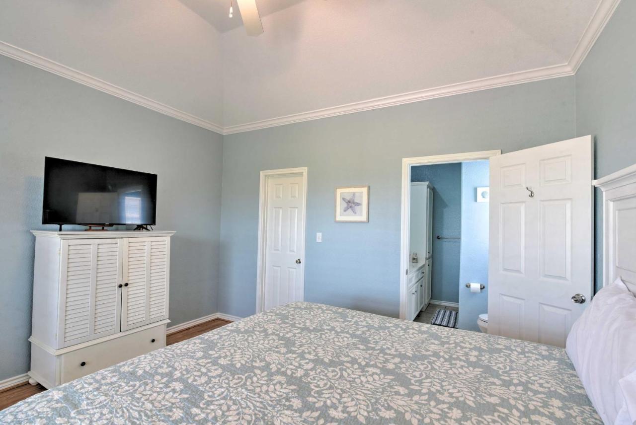 הוילה Bolivar Peninsula Bright Crystal Beach House, Walk To Coast! מראה חיצוני תמונה