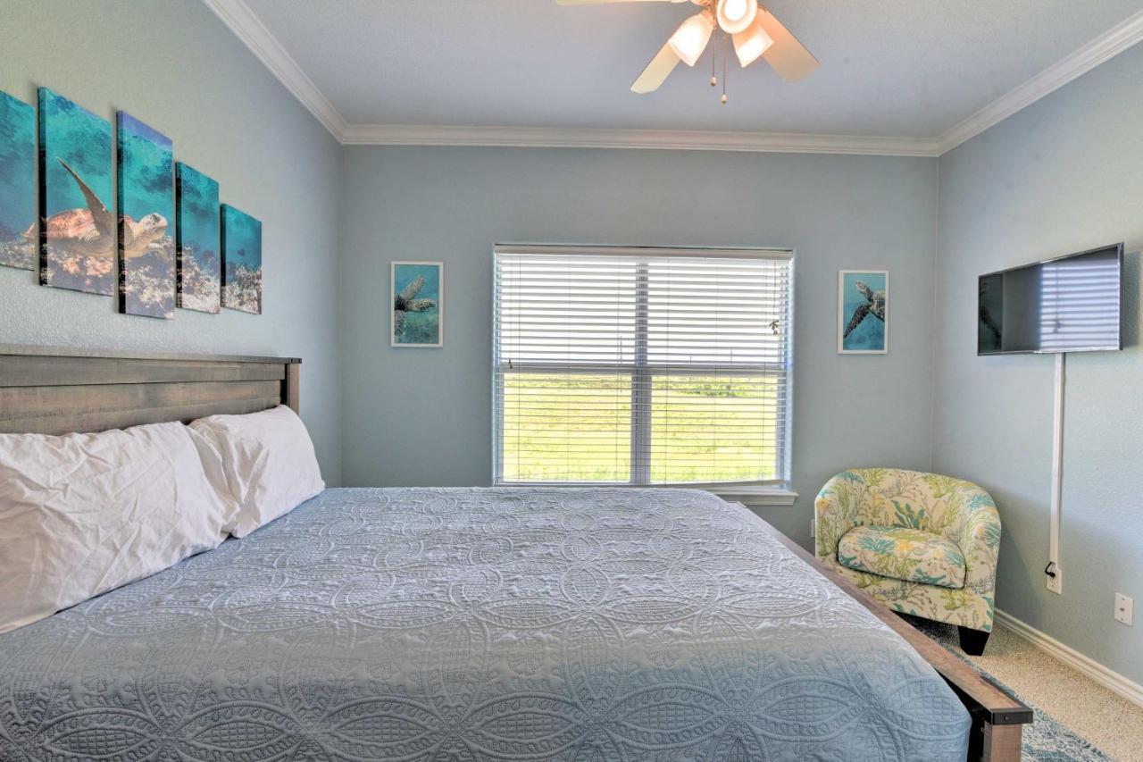 הוילה Bolivar Peninsula Bright Crystal Beach House, Walk To Coast! מראה חיצוני תמונה